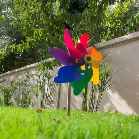 Villa With Garden In Urla, Torasan