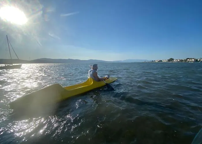 With Garden In Urla, Torasan Villa Urla