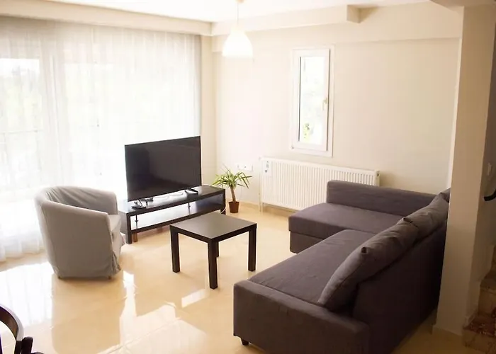 With Garden In Urla, Torasan Villa