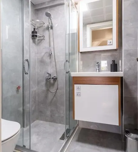 With Garden In Urla, Torasan *