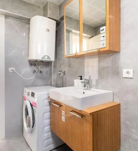 Vilă With Garden In Urla, Torasan